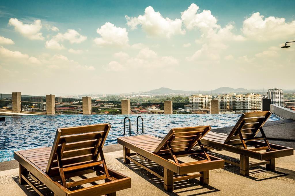 Imperio - Lovely Classic For Couple With Wifi Pangsapuri